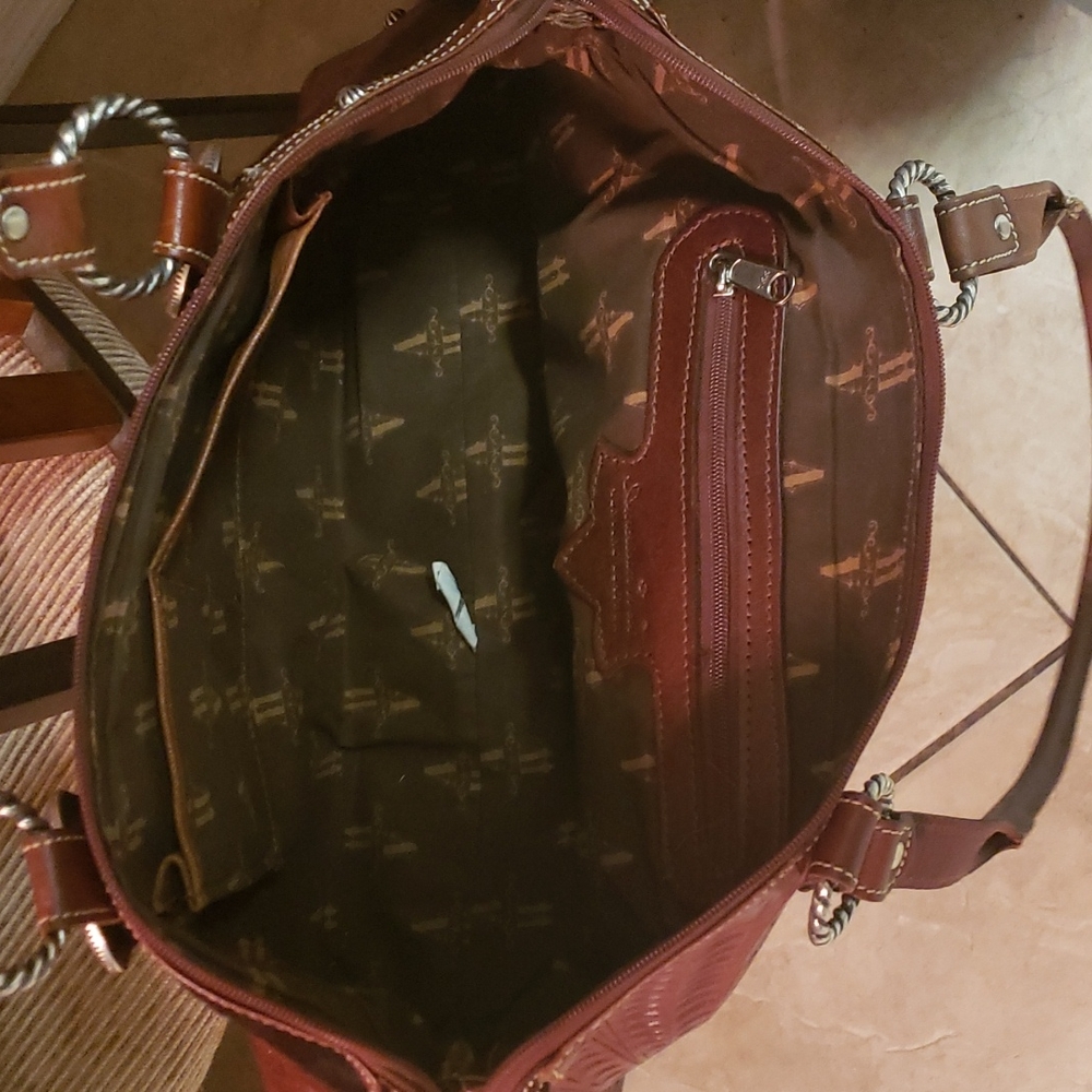 Handbag - Picture 3 of 3